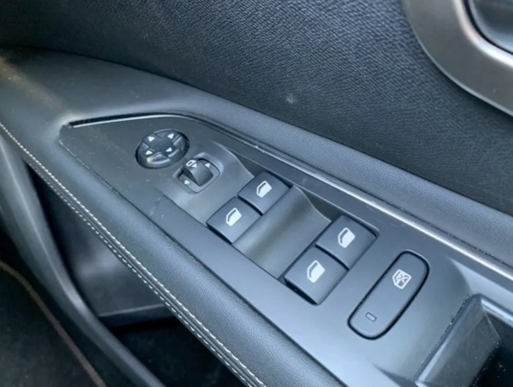 PEUGEOT 3008 GT SUNROOF - PRG Motors Ltd