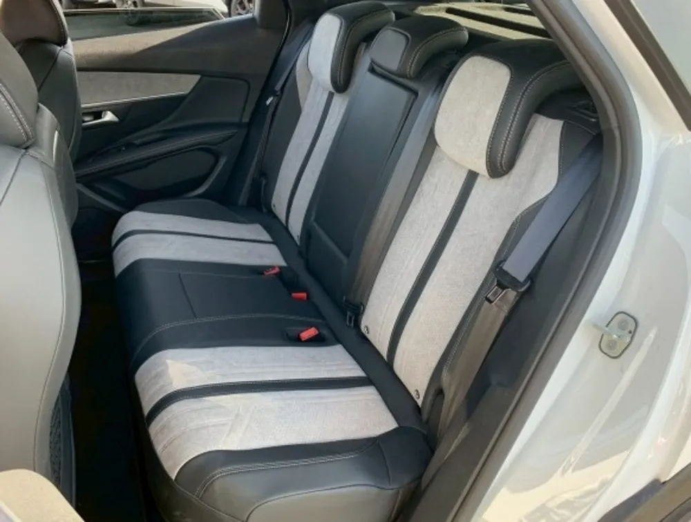 PEUGEOT 3008 HYBRID SUNROOF 4WD - PRG Motors Ltd