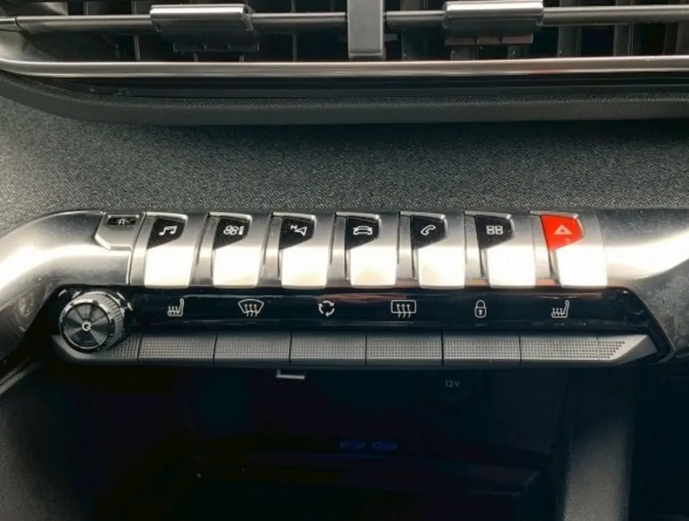 PEUGEOT 3008 GTLINE SUNROOF - PRG Motors Ltd