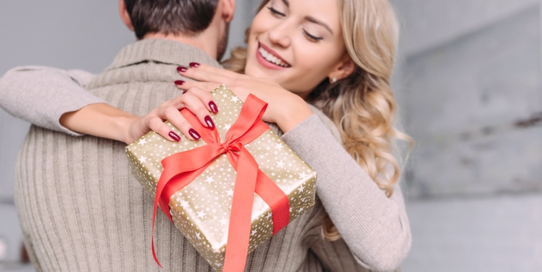 7 Best Anniversary Gift Ideas