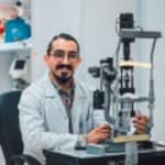 دکتر ناصر برفه دکترای بینایی‌سنجی (اپتومتری) استان تهران