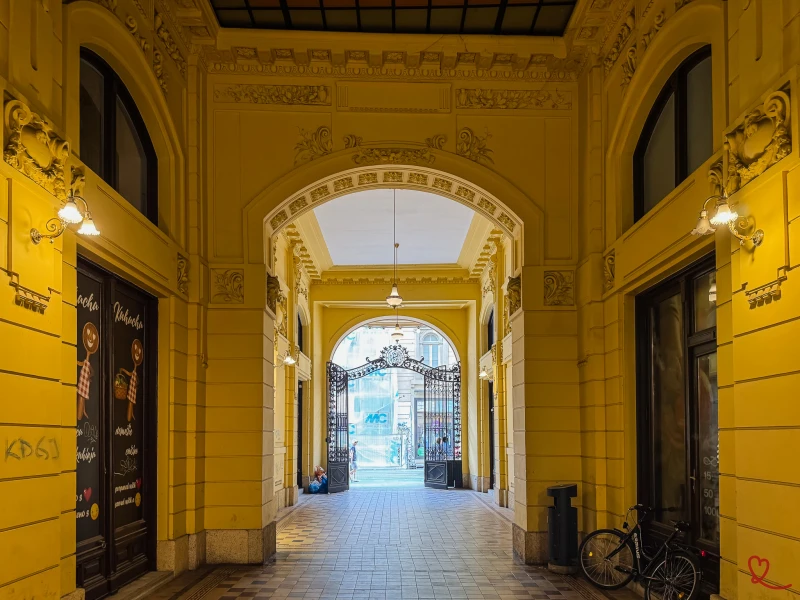 exit - Passage Octogone - Zagreb