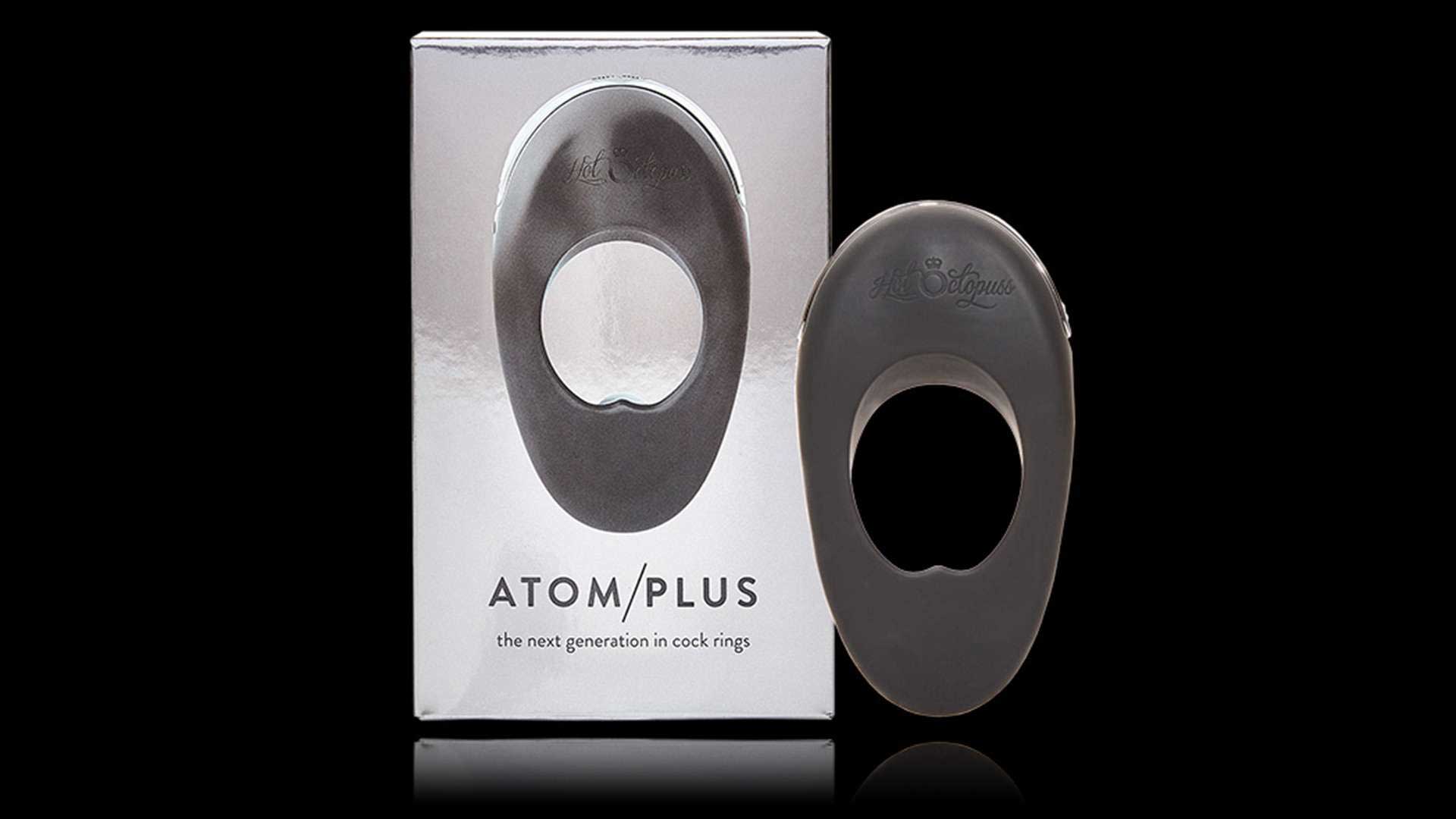 Atom Plus beside its packaging 