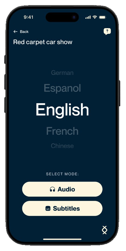 Pantalla móvil de la app OLIRA para la selección de idioma del evento