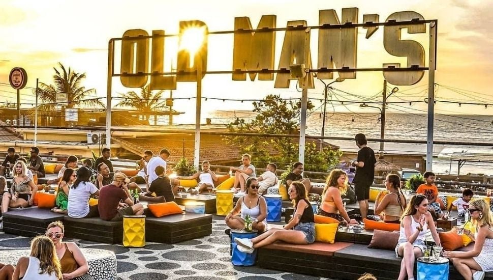 Old Man's beach bar Batu Bolong Canggu