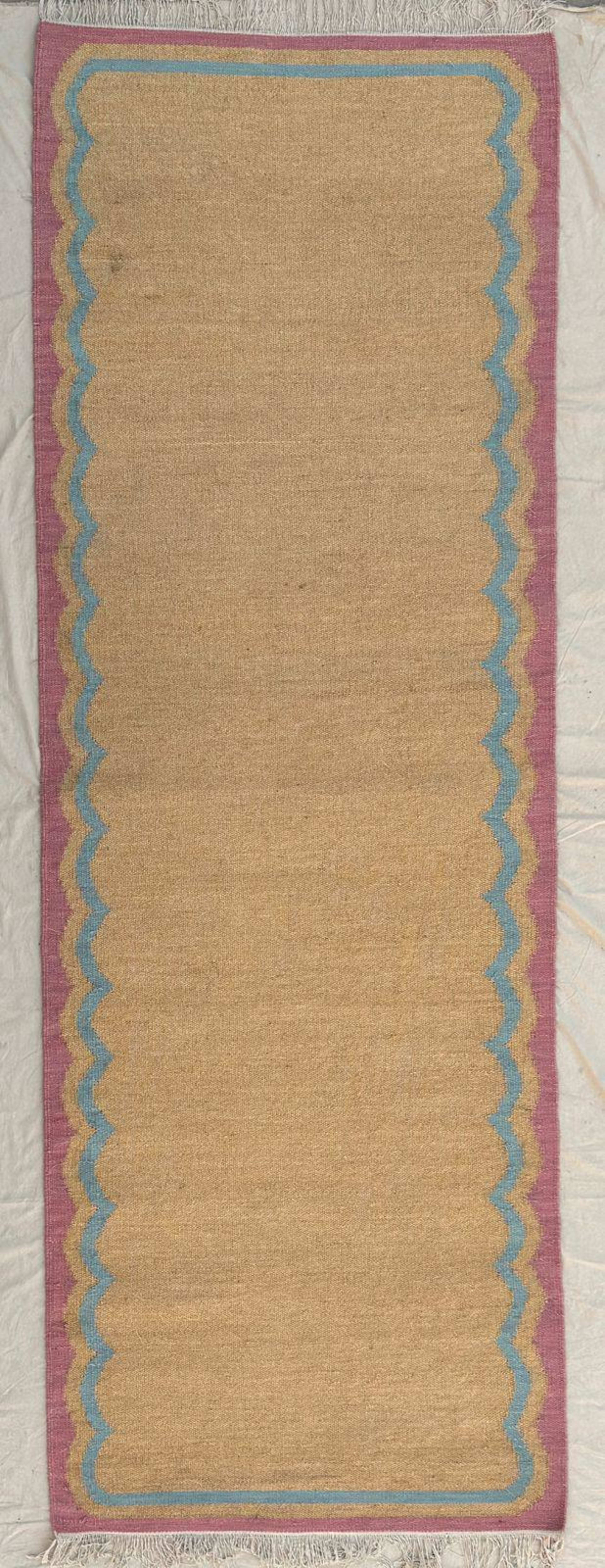 Natural Jute Scallop Border Runner