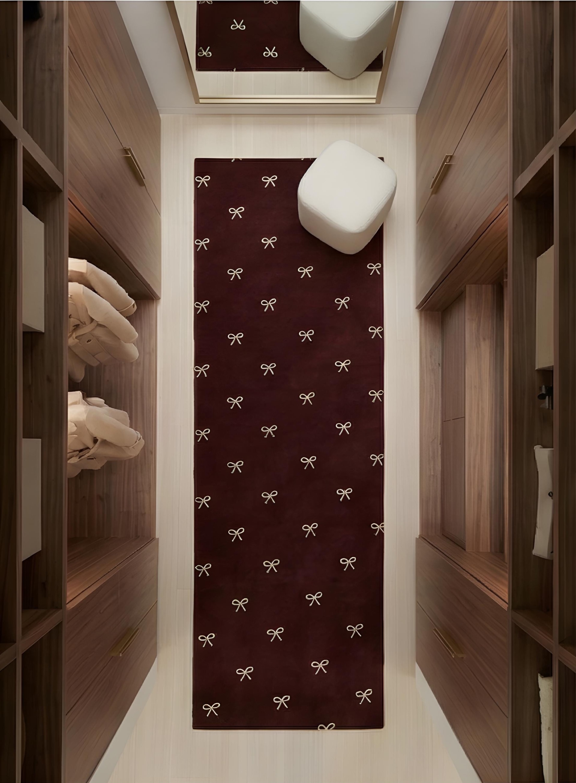 Burgundy Cream Bow Coquette Runner