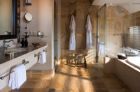 Four Seasons Safari Lodge - Image 2