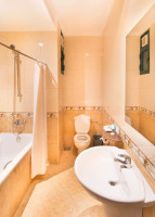 Gold Crest Hotel Arusha - Image 2