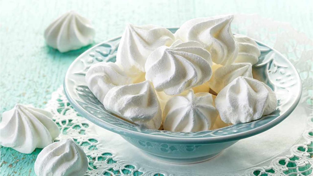 ¿Francés, Suizo o Italiano? La Guía Rápida del Merengue Perfecto 👑