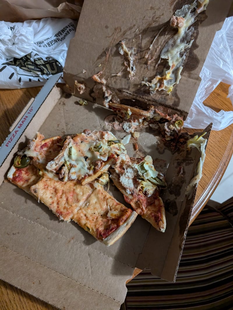 June 5 | The Pizza from Yesterday Night :sob: