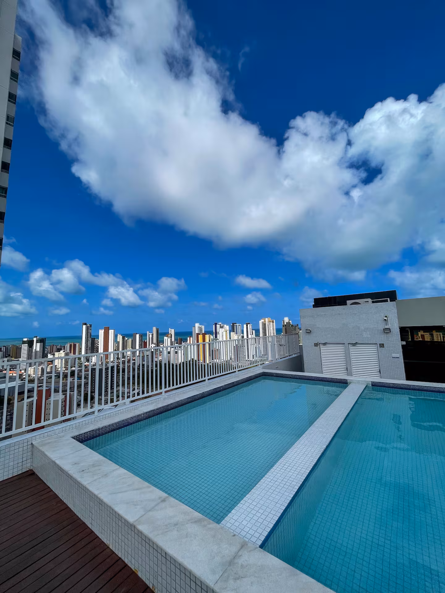 Apartamento e completo em João Pessoa/ Miramar