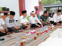 Pererat Silaturahmi Ramadan, Danramil Lelea Bersama Forkopimcam Gelar Bukber dan Tarling di Mushola Al Innaba