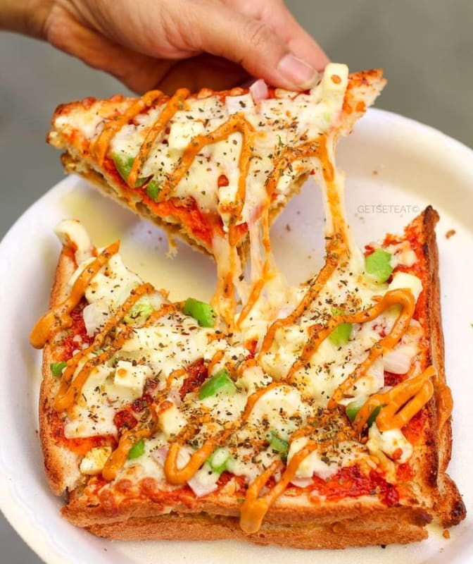 Cheesy Veg Melt Sandwich