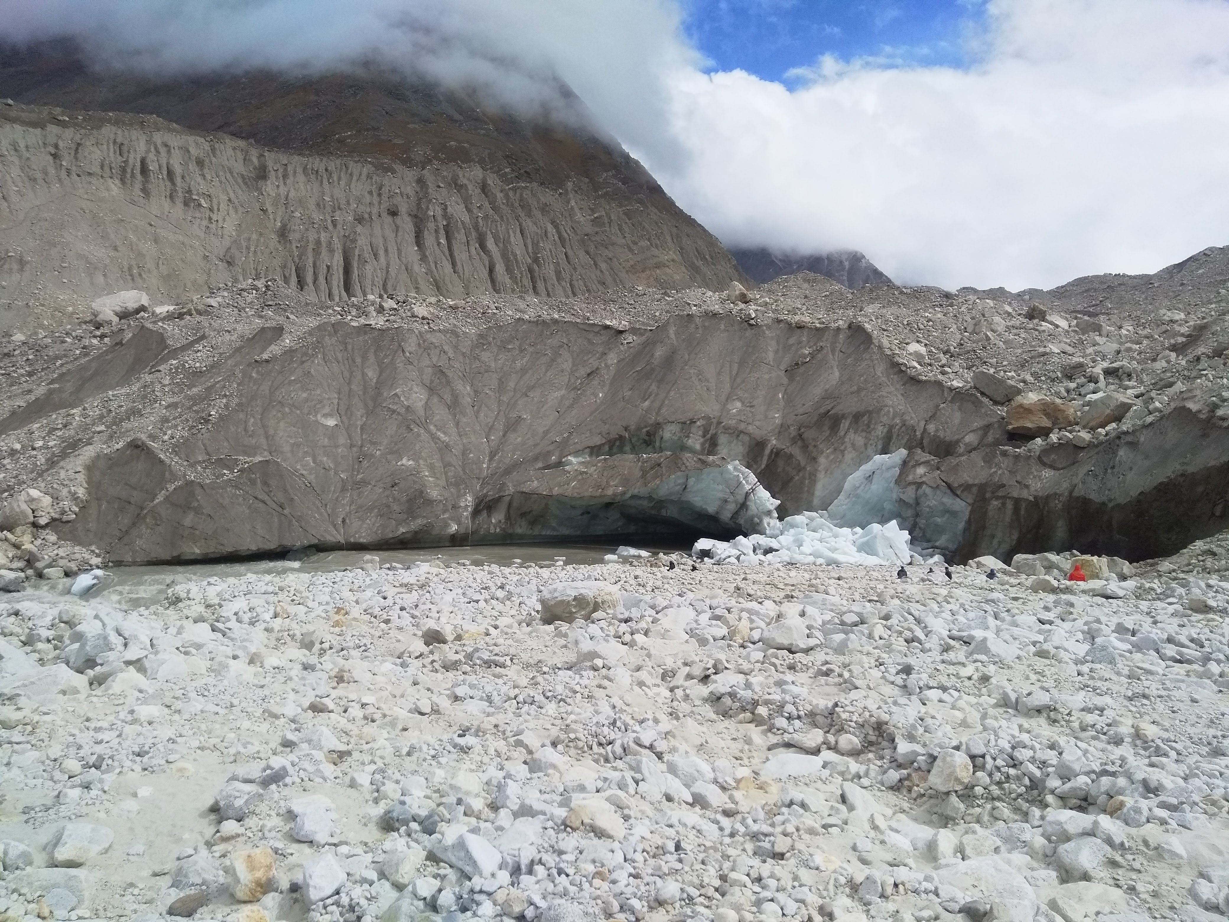Gaumukh Tapovan Trek slide 4