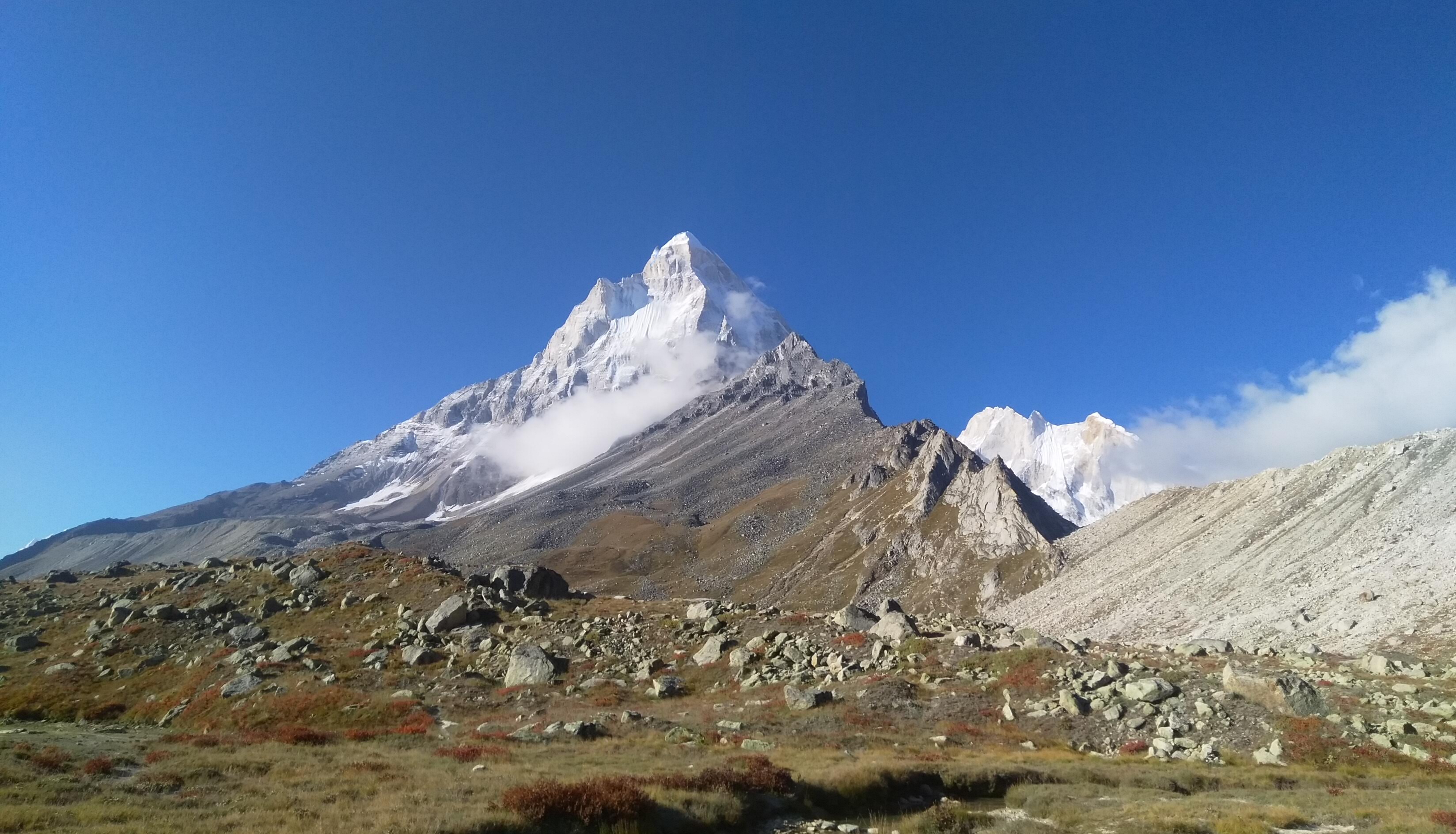 Gaumukh Tapovan Trek slide 1