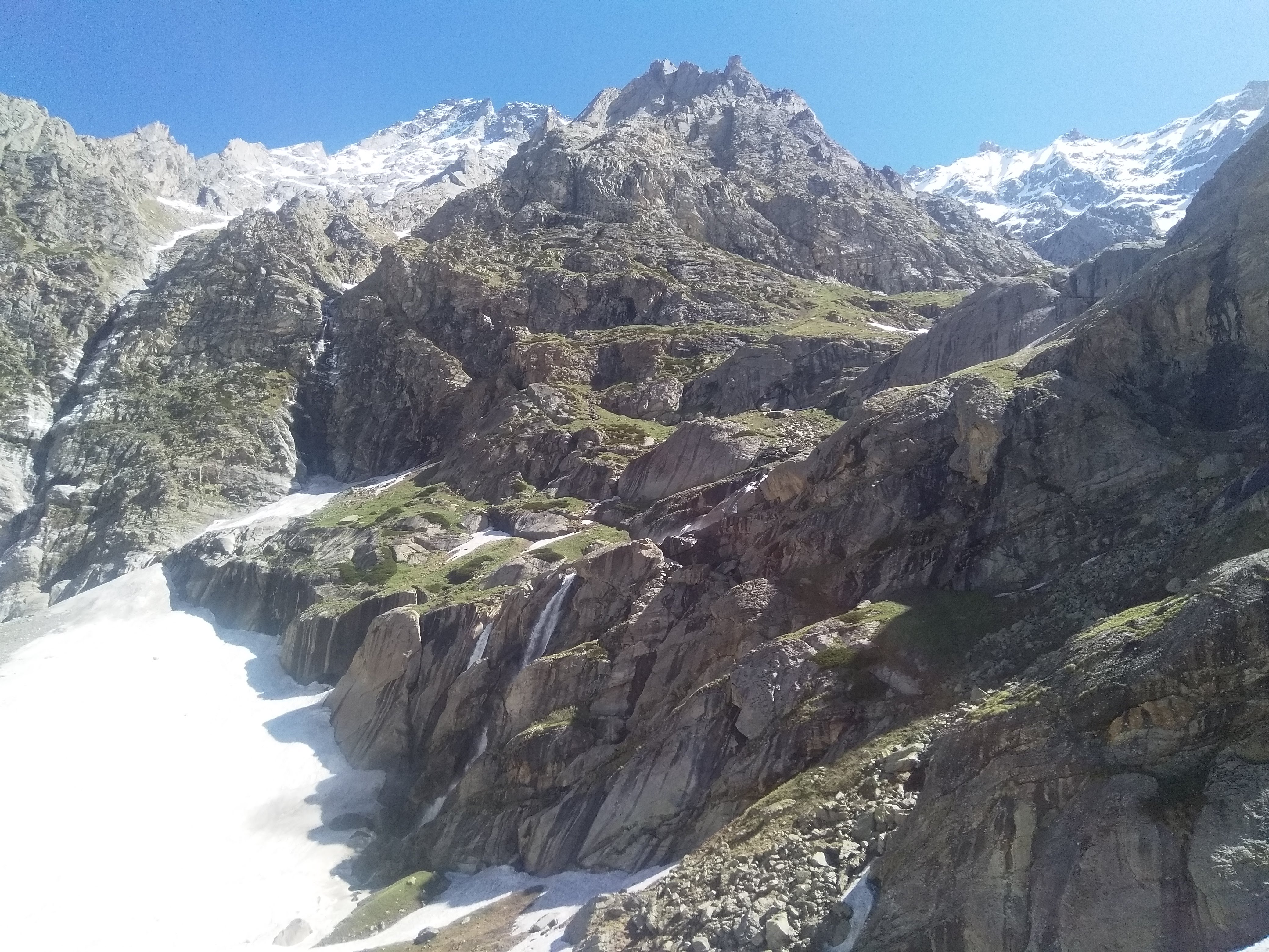 Deo Tibba Base Camp Trek image 8