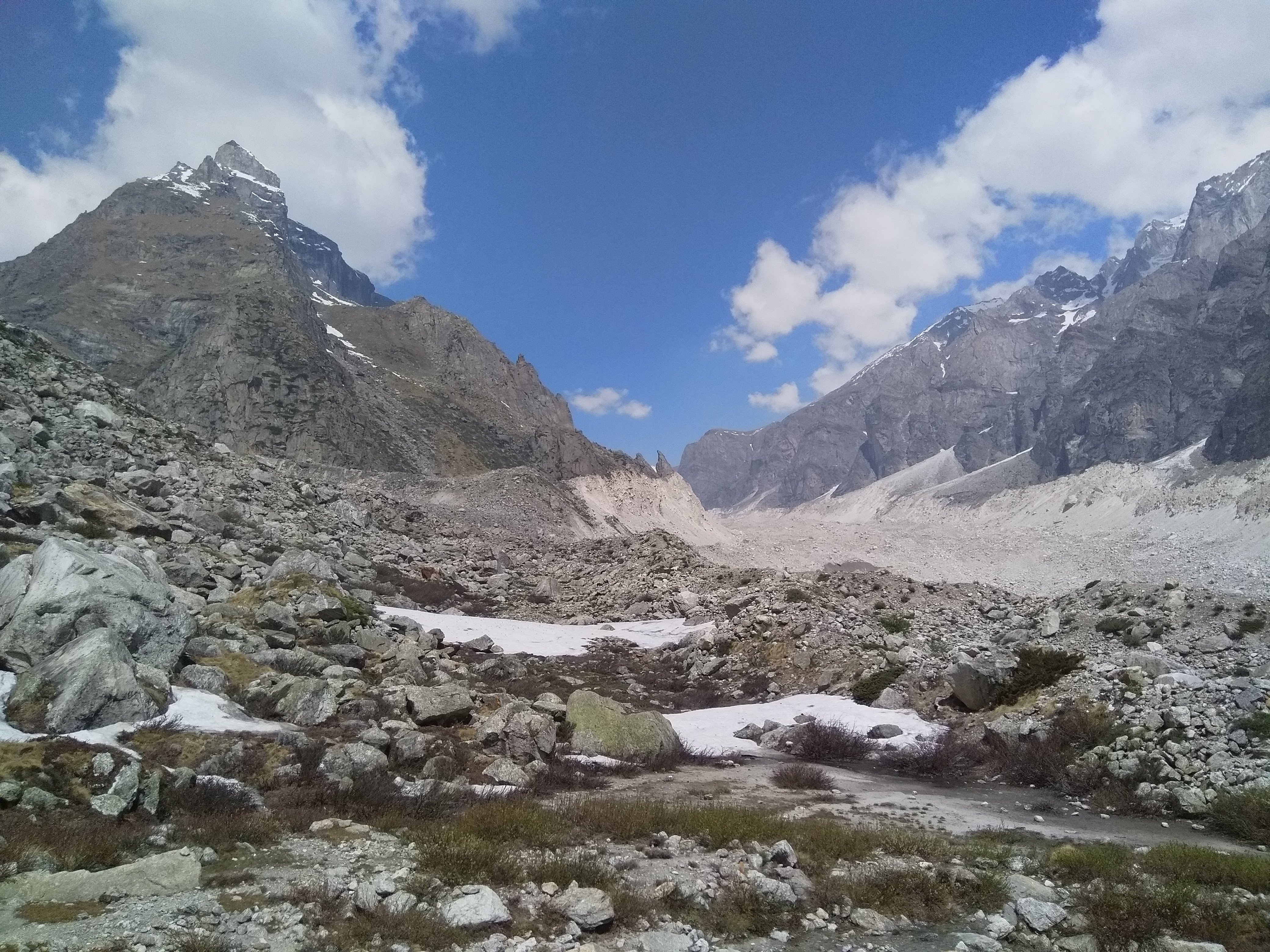 Satopanth Lake Trek image 6