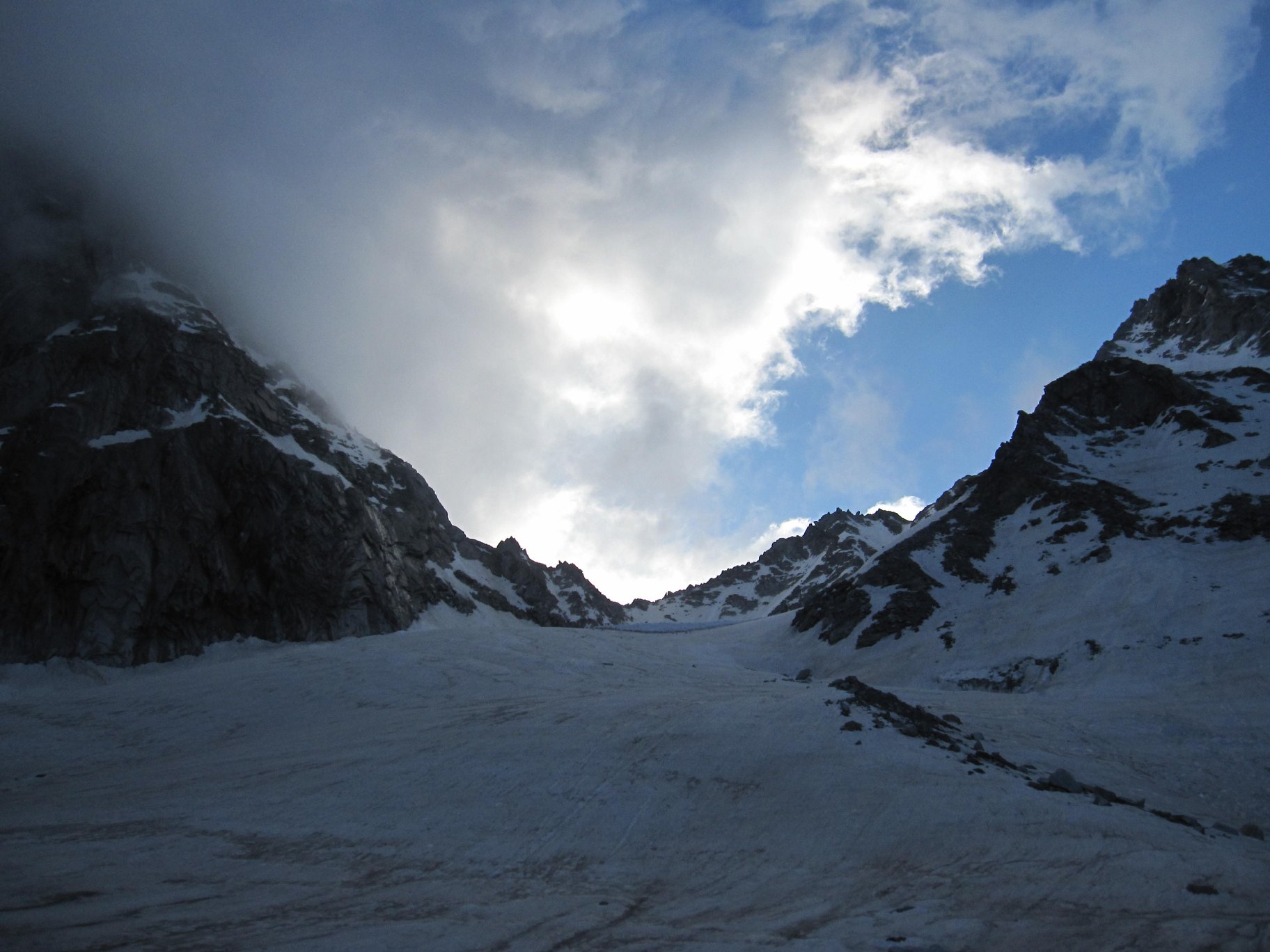 Borasu Pass Trek image 12