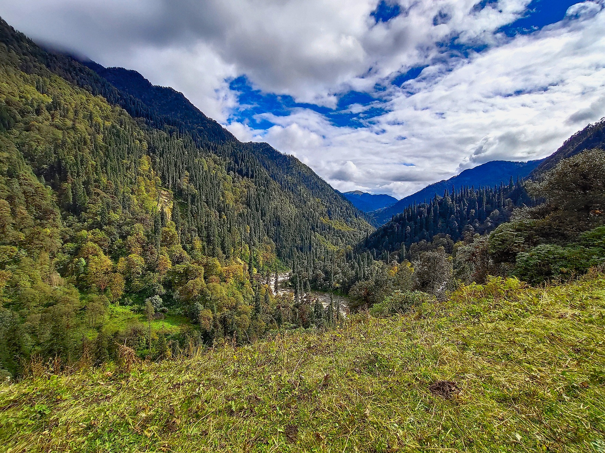 Mayali Pass Trek image 2