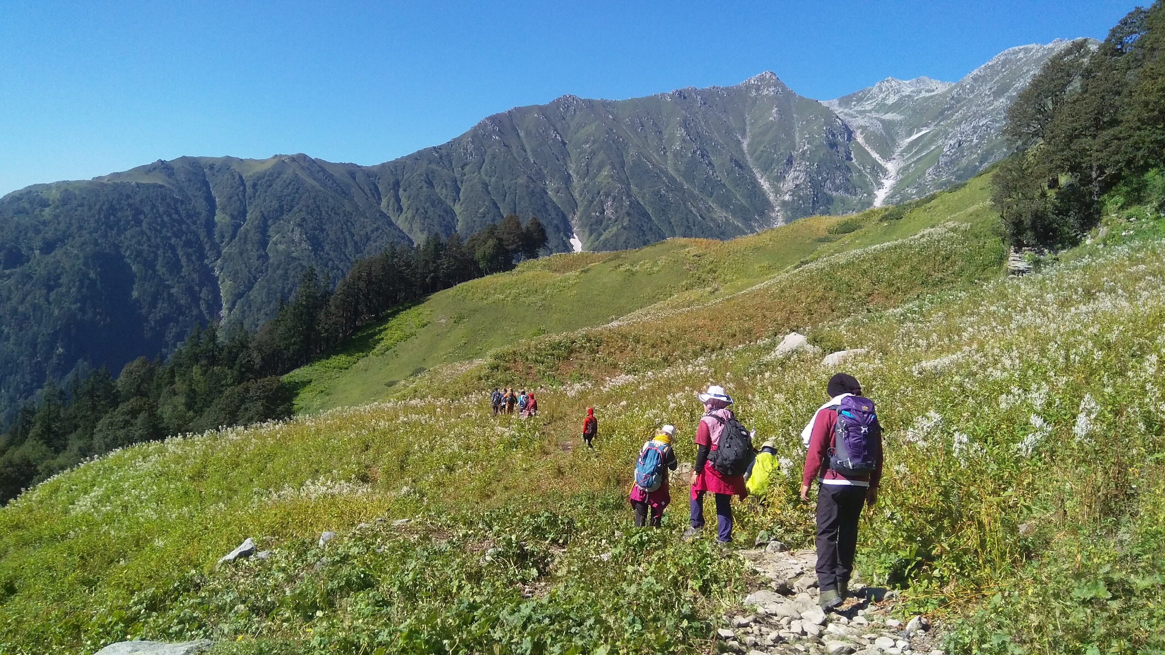 Kalihani Pass Trek slide 2