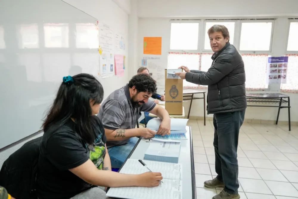 Gustavo Melella: "Mientras haya elecciones, es un día para celebrar, es un día de democracia"