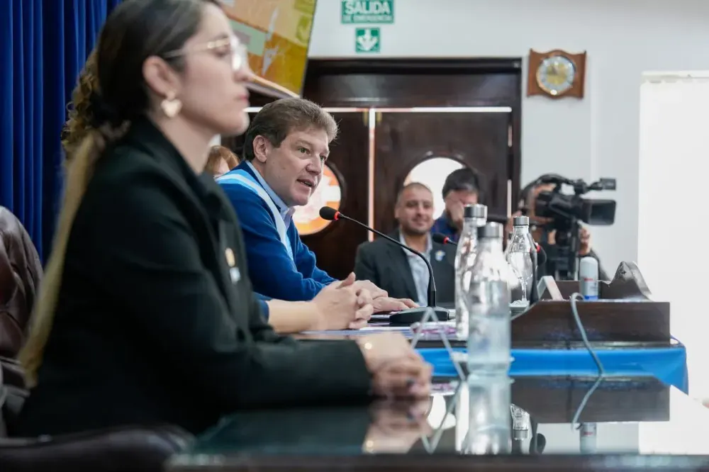 Puerto de Ushuaia: "Es una grotesca intervención federal, es ilegal y es ilegítima"