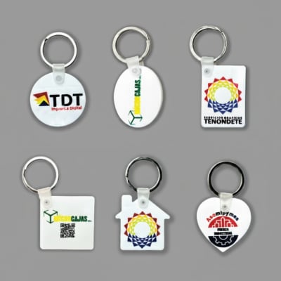 Llaveros PVC