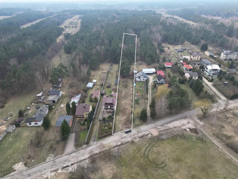 DZIAŁKA Z MOŻLIWOŚCIĄ PRZEKSZTAŁCENIA NA BUDOWLANĄ – PORĘBY