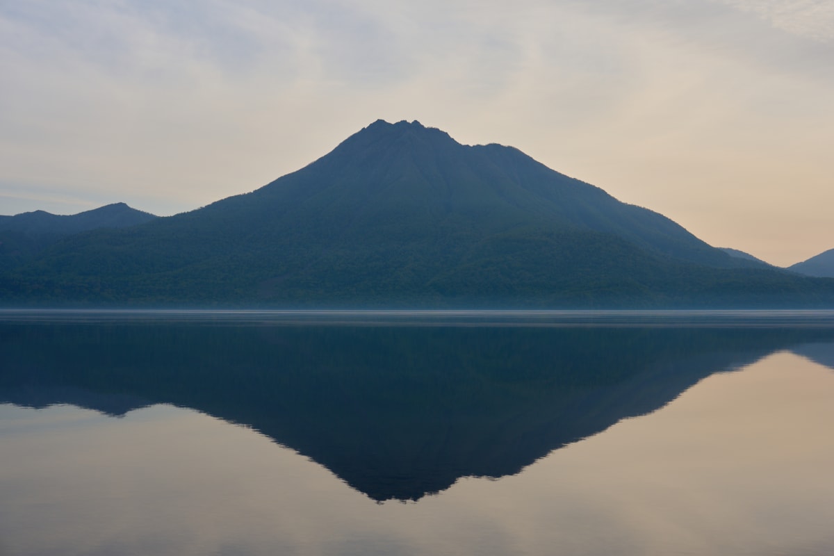 Lake Shikotsu - Hokkaido | Landscapes of Japan