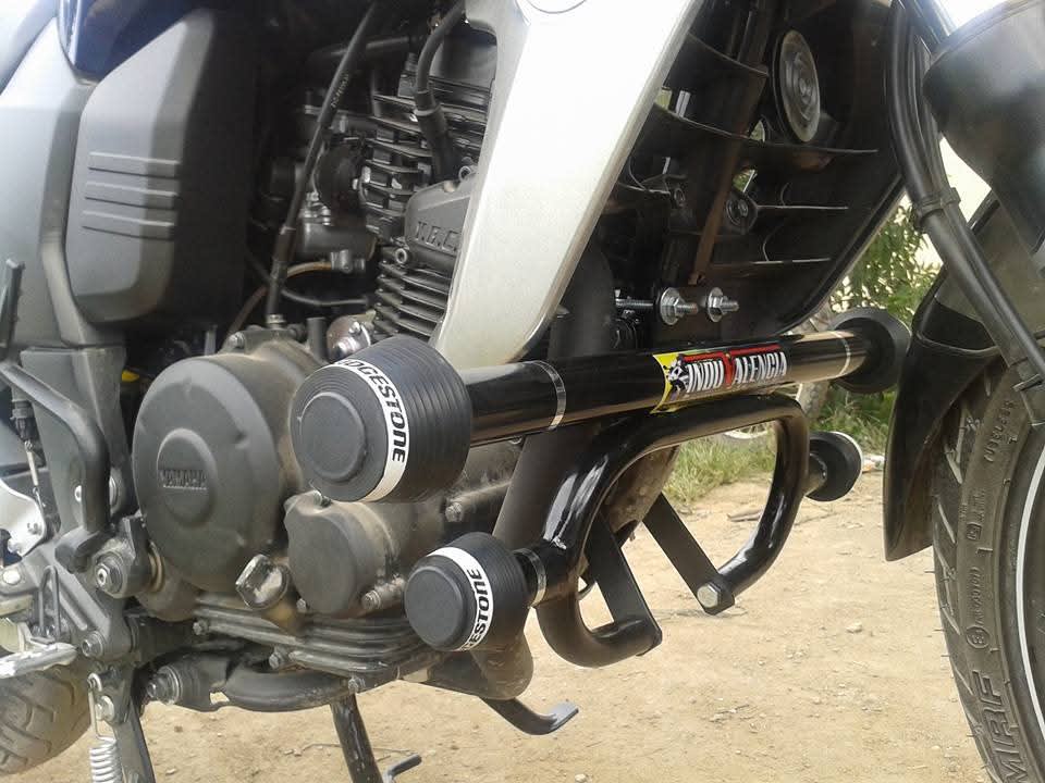 Defensa FZ16 150--0