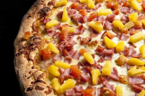 Pizza Hawaiana