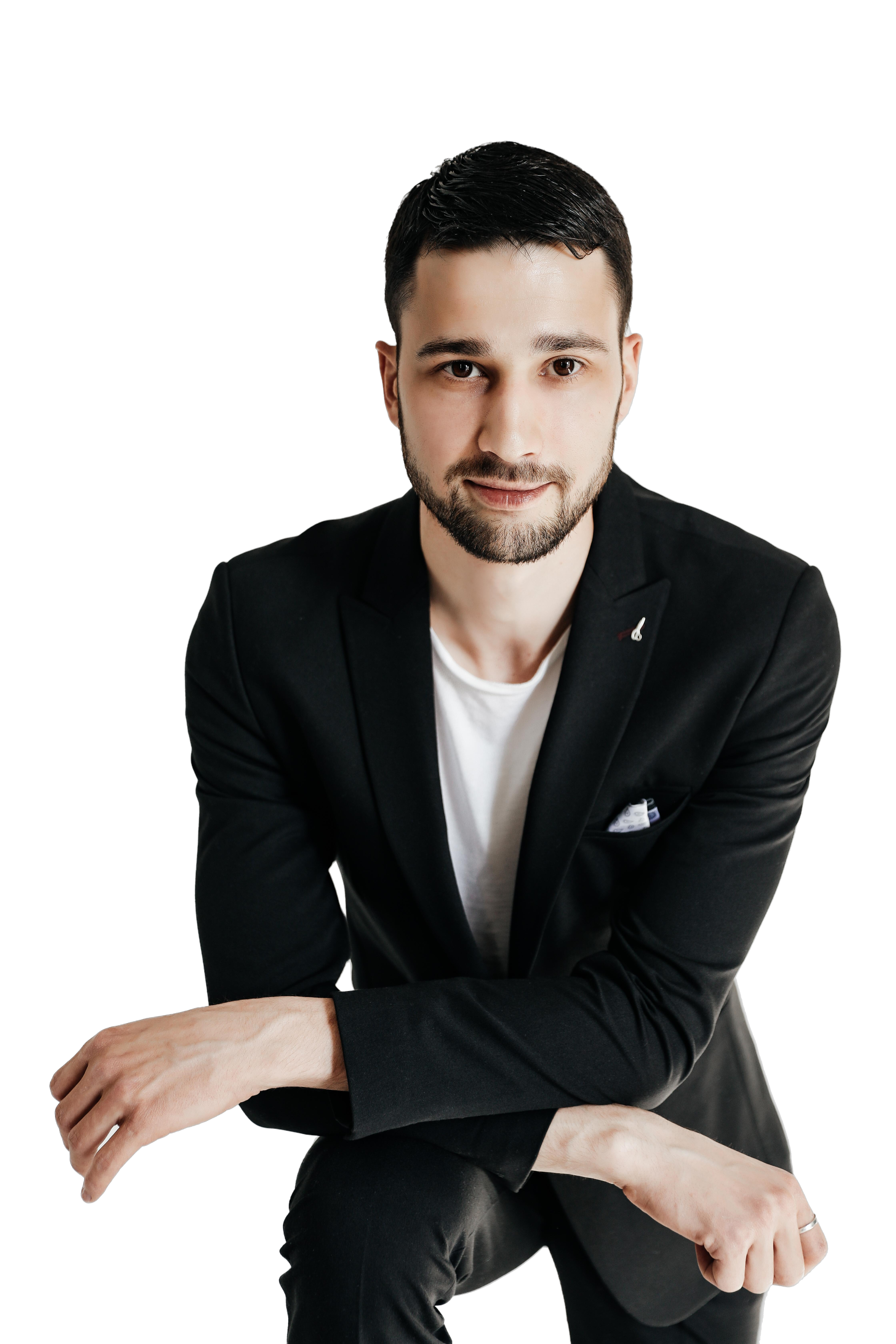 Даниэль Алисов