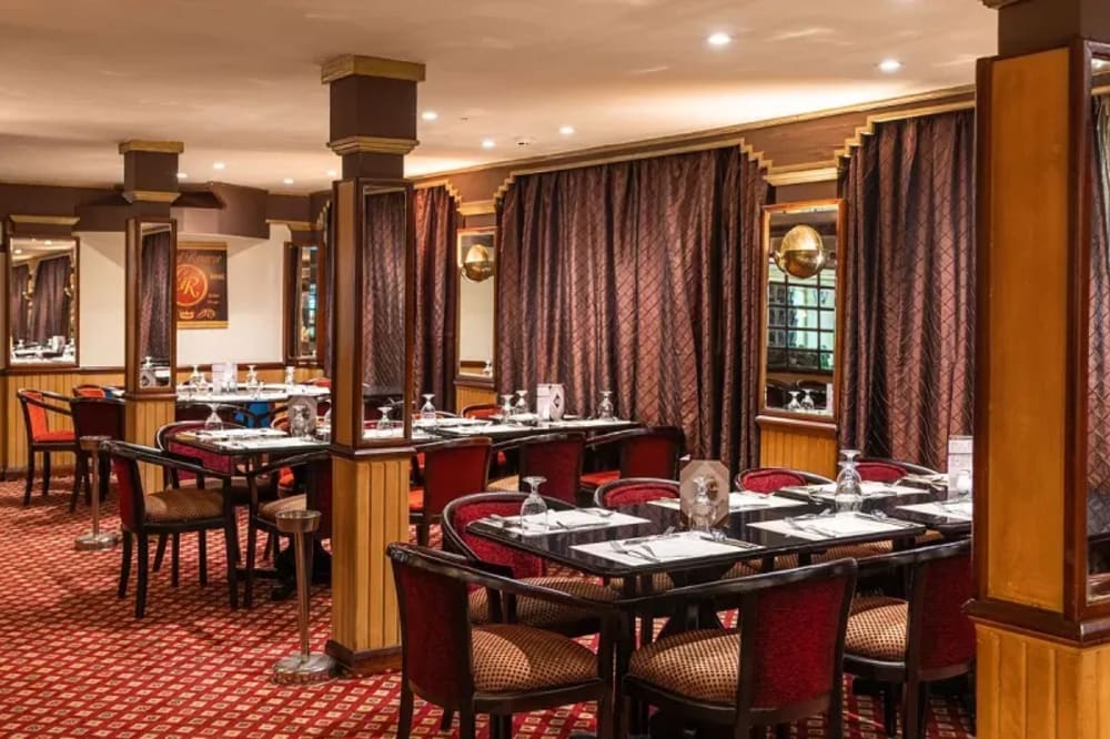 Kira Nile Cruise dining restaurant serving meals during Nile sailing