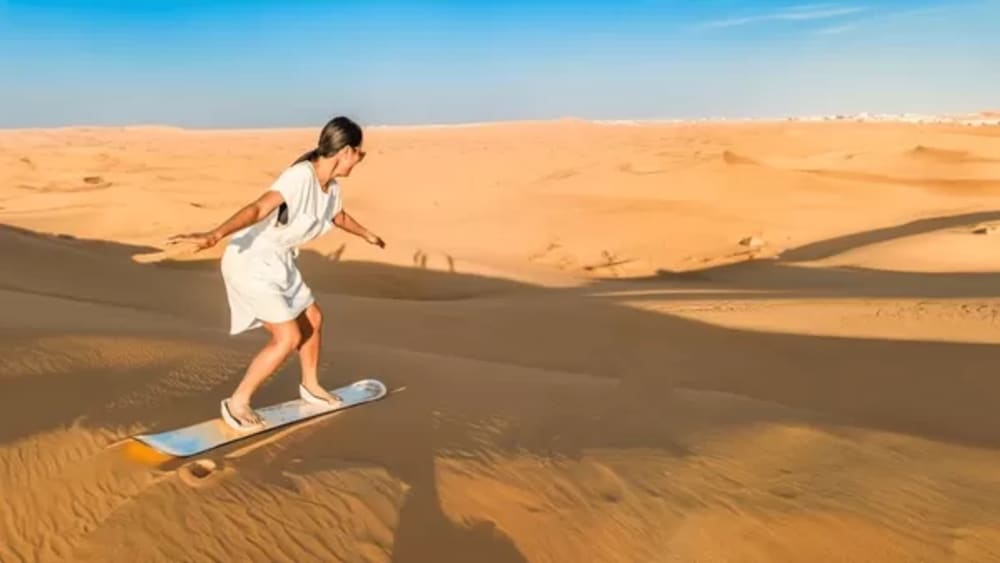 8-day Dubai Tours enjoying Dubai Desert Safari with 4x4 vehicles