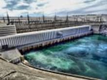 Learn about modern Egypt at the High Dam, an essential stop on your 8-day Egypt Tour.