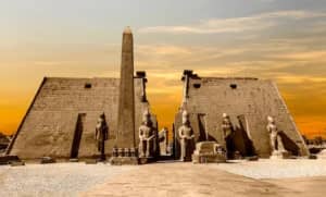 8-Day Egypt Classic Tour Package: Cairo & Nile Cruise