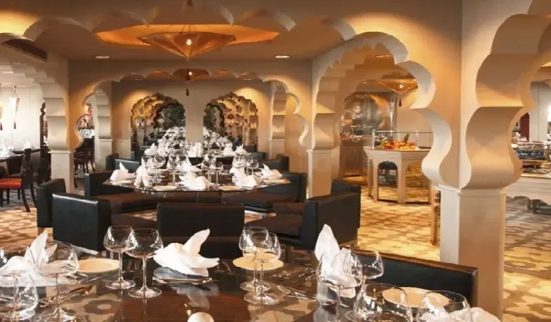 Crucero Nilo Mövenpick MS Darakum Egipto