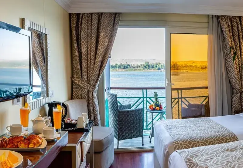 Viaje en Crucero Sonesta Moon Goddess por el Nilo