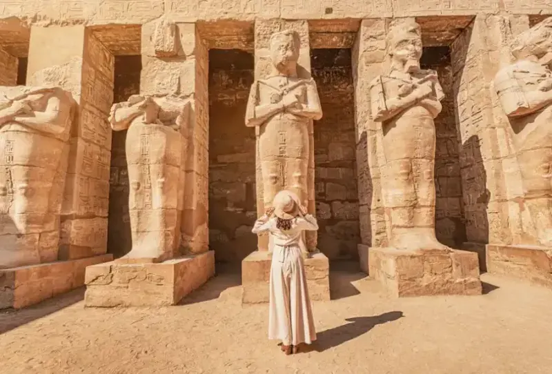 Abu Simbel en avión desde Aswan