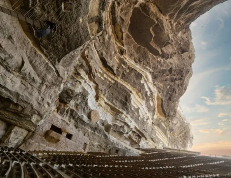 Tour por El Monasterio de San Simon