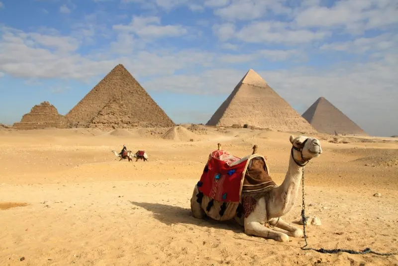 Dubai and Egypt Tour Package: Discover Dubai and Egypt With Nile Cruise Dubai and Egypt Tour Package: Discover Dubai and Egypt With Nile Cruise