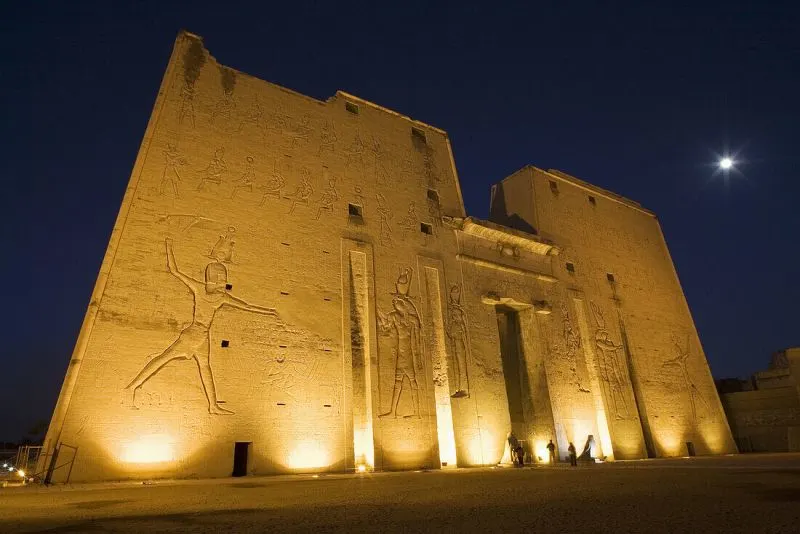 Combine Morocco private tours with Edfu Temple