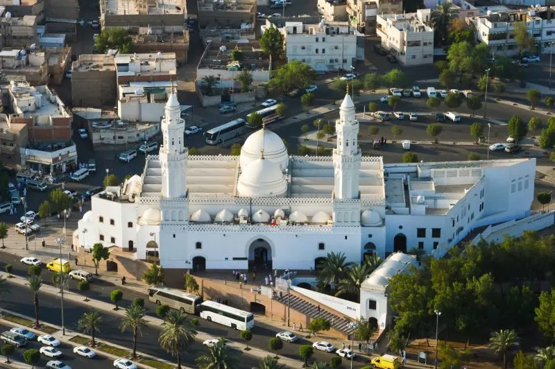 the Qiba Mosque 6 Days Egypt Saudi Tour
