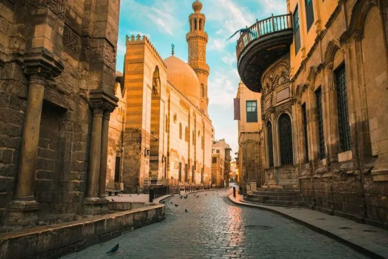Explore Private Cairo Night Tour Muizz Street