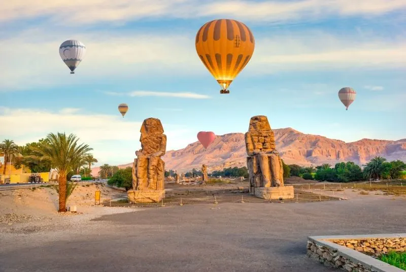 Luxor day trips: Soar above with a balloon ride
