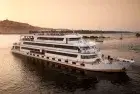Sanctuary Nile Adventurer Sailing Along The Nile