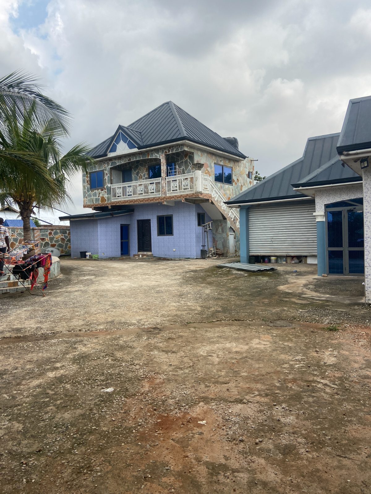 3-Building Residential Compound with Swimming Pool