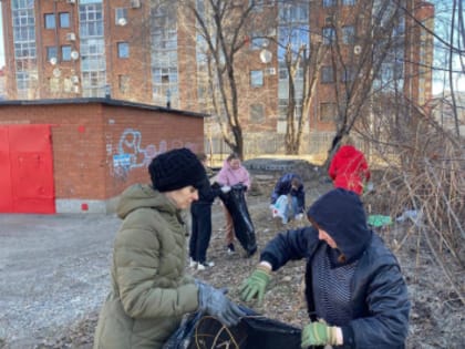 В Кургане набирают обороты весенние субботники