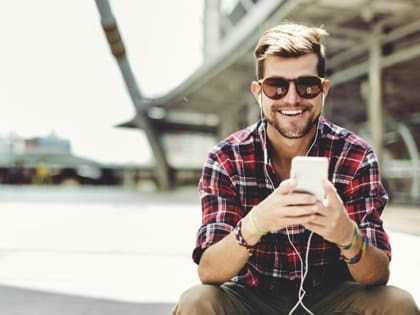 Курганцам предложили безлимит на полезные сервисы в роуминге